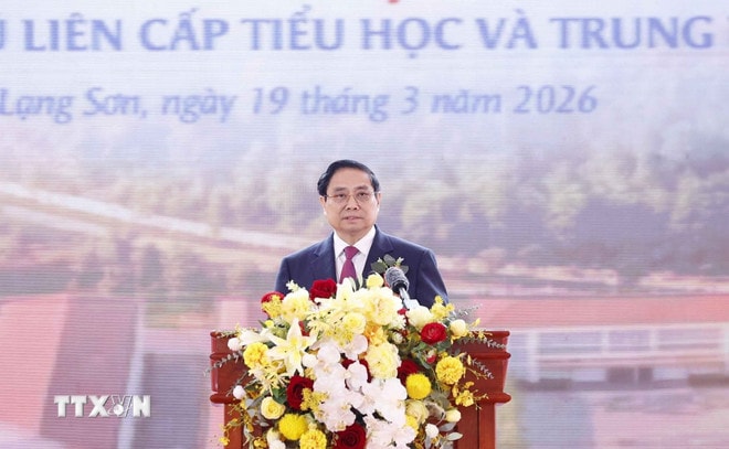 ttxvn-1903-tong-bi-thu-khoi-cong-truong-noi-tru-bien-gioi-3.jpg