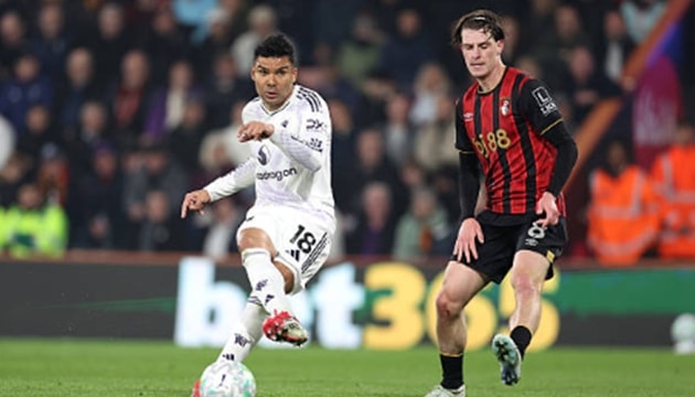 Tiền vệ trung tâm: Casemiro (6.3 điểm)