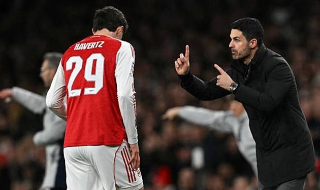 Các cầu thủ Arsenal tập luyện chuẩn bị cho trận chung kết tại Wembley.