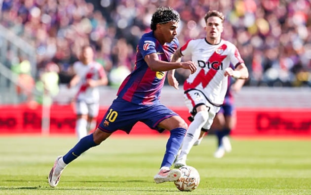 Lamine Yamal (6.9): Thiếu hiệu quả ở những đường chuyền cuối cùng