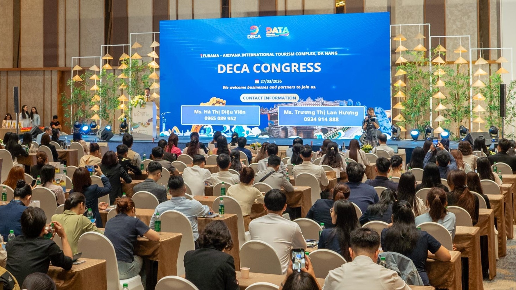 Hình ảnh 4 Khách tham dự buổi lễ giới thiệu DECA