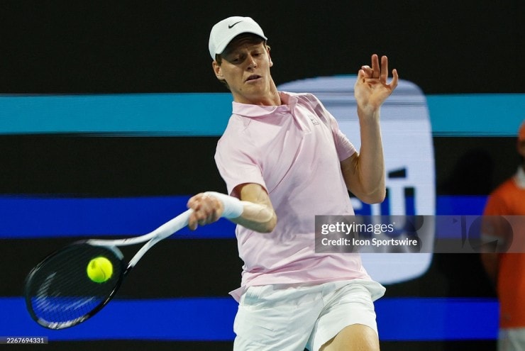 Tay vợt Jannik Sinner tại giải Miami Open 2026