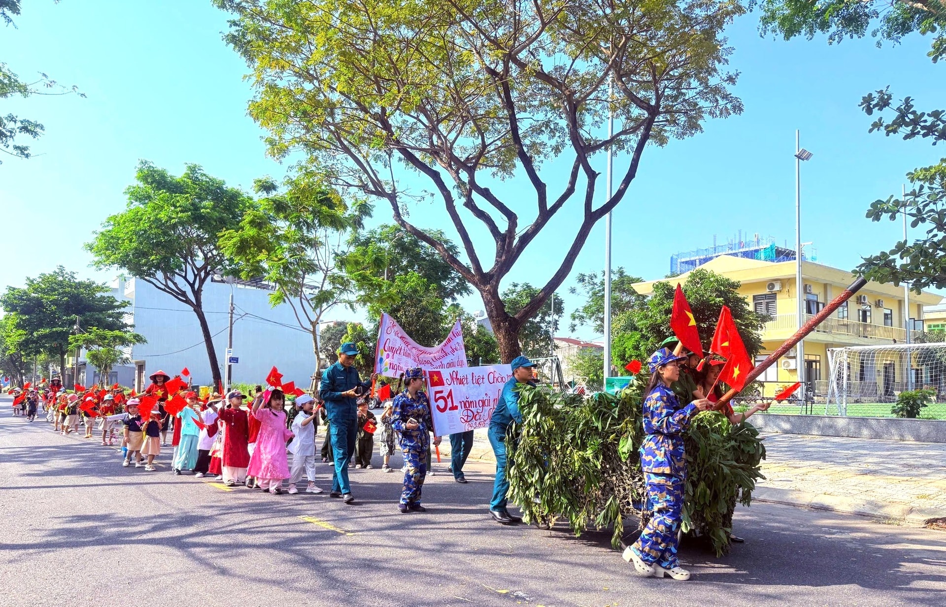 mn rạng đông