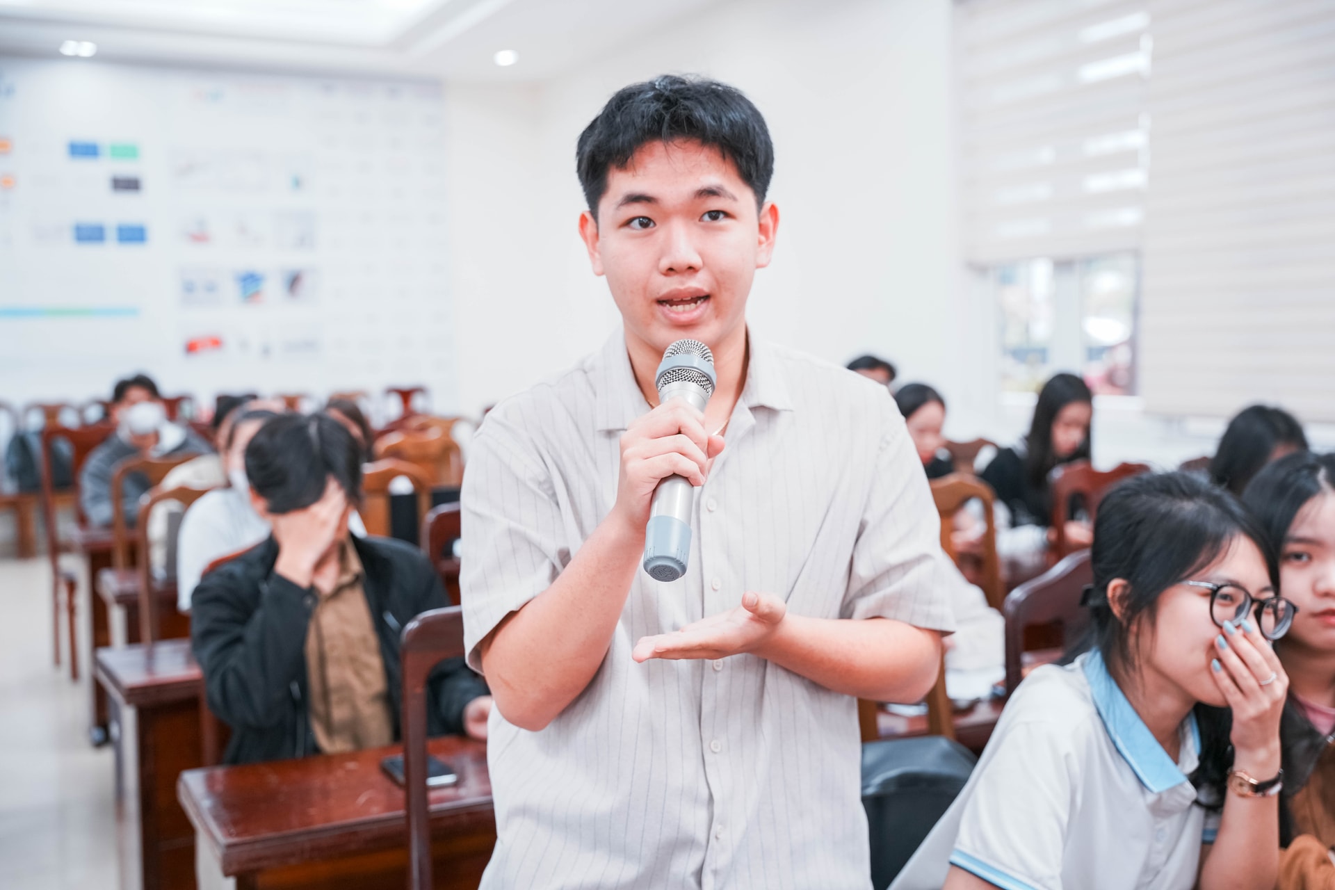 27-3, đổi mới 3 (1)
