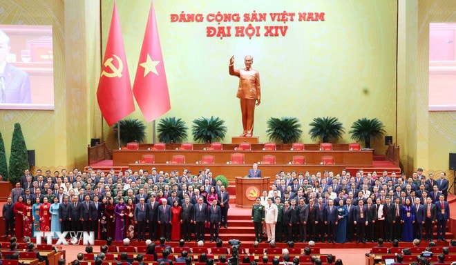 ttxvn-be-mac-dai-hoi-xiv-cua-dang-23-6.jpg