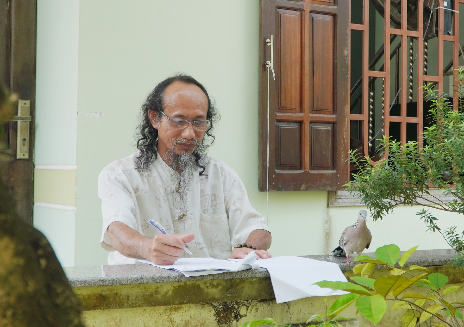 Ông Bùi Quang Thắng soạn thảo