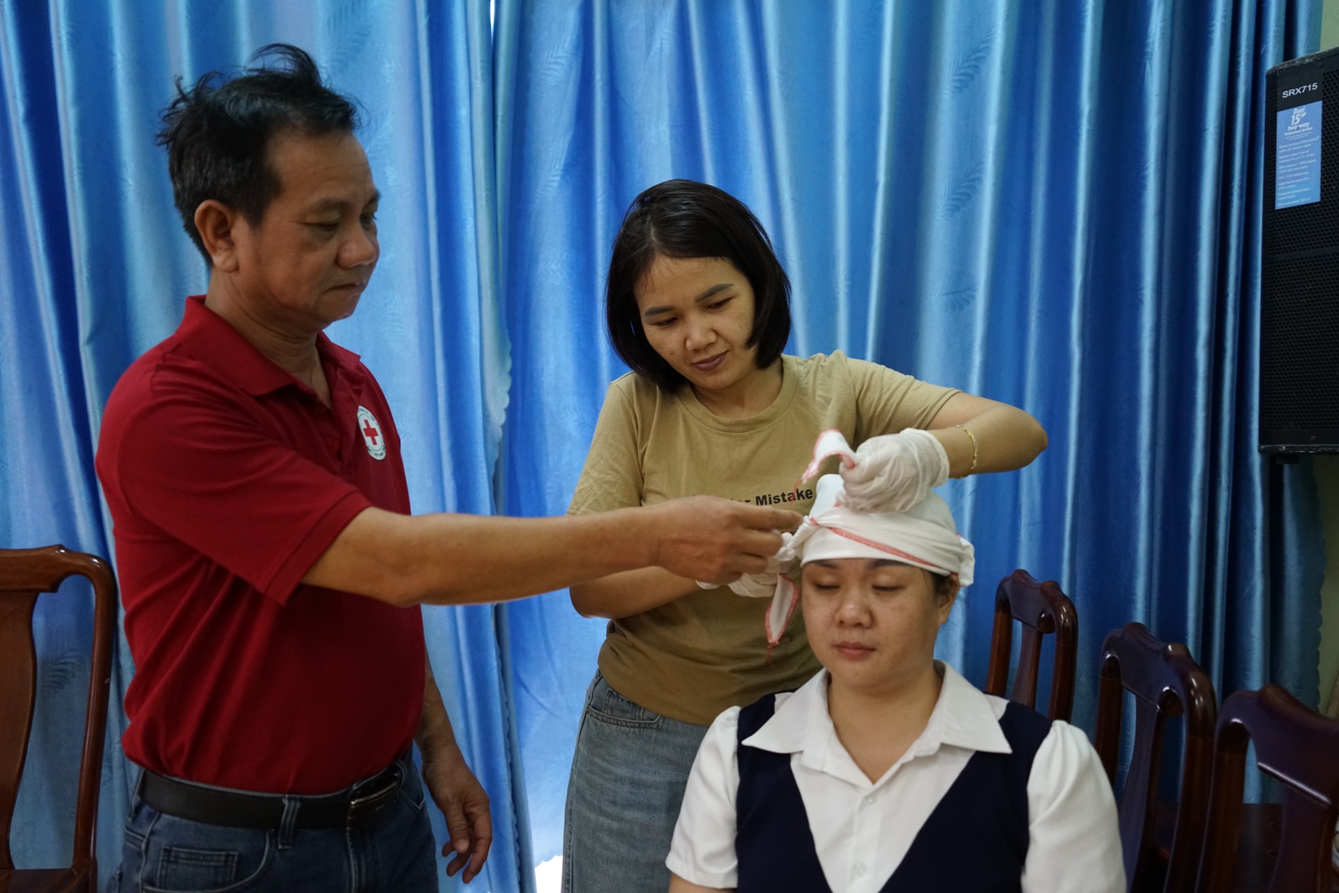 Hoạt động tập huấn giúp xây dựng môi trường học đường an toàn. Ảnh: TRÂM