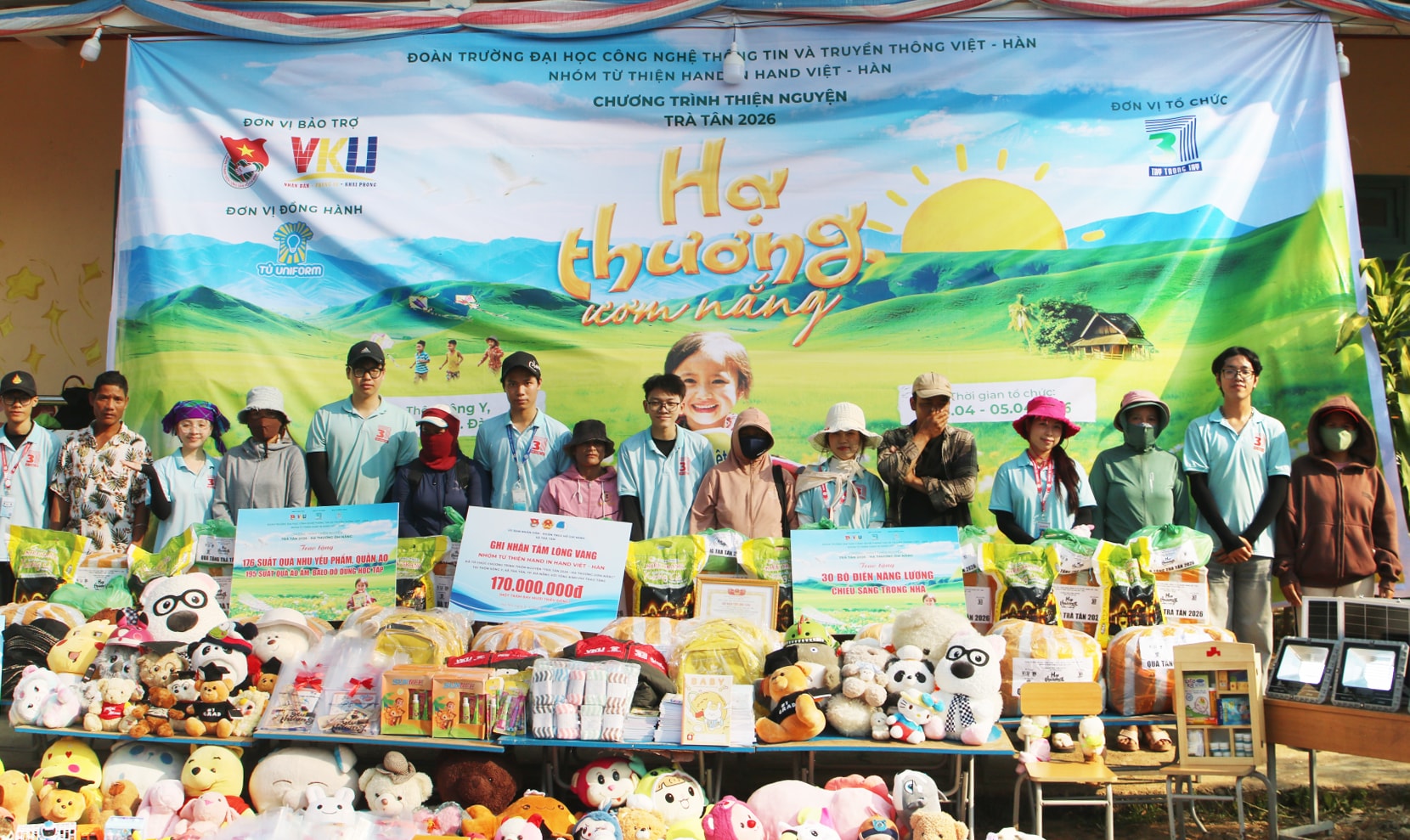 Nhiều phần quà ý n