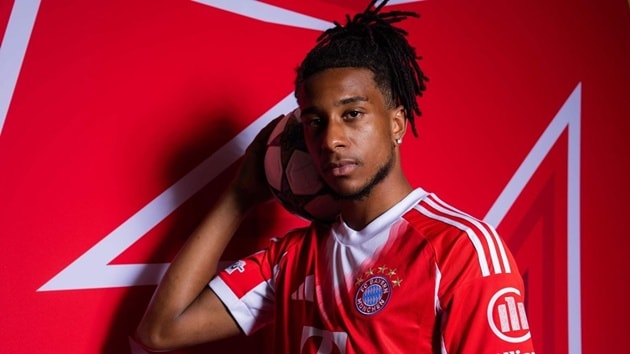 Michael Olise trình diễn phong độ xuất sắc trong màu áo Bayern Munich