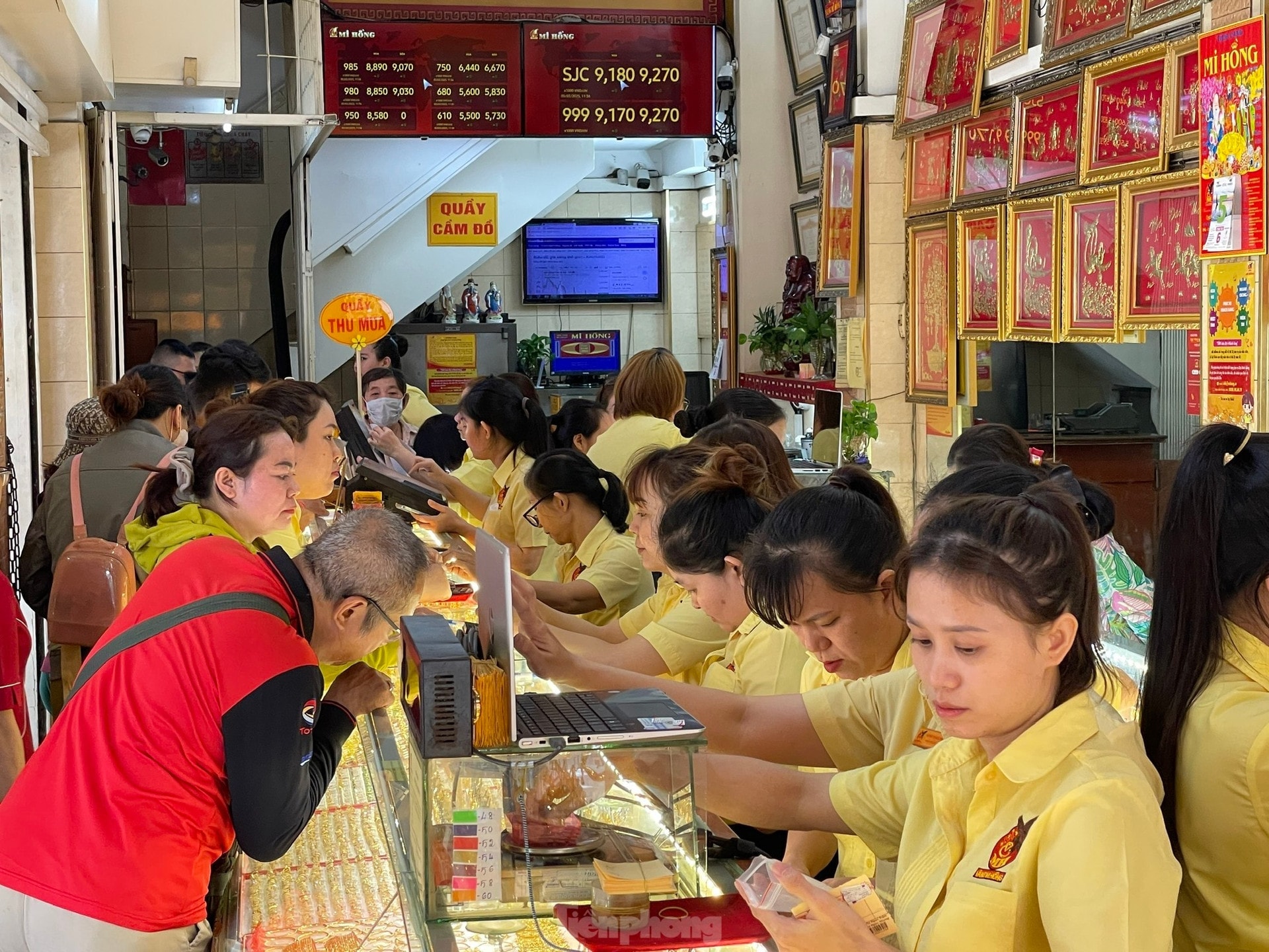 Giá vàng hôm nay 11/4/2026: Giá vàng SJC, vàng nhẫn, giá vàng 24K và vàng thế giới thứ 7