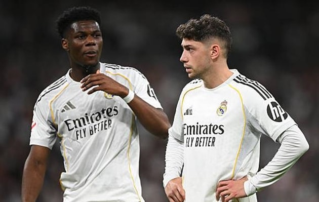 Hàng công Real Madrid gặp nhiều khó khăn trước hàng thủ lỳ lợm của Girona.
