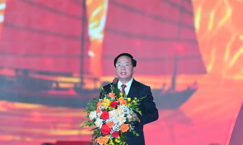 Đồng chí Trịnh Văn Quyết, Ủy viên Bộ Chính trị, Bí thư Trung ương Đảng, Trưởng Ban Tuyên giáo và Dân vận Trung ương phát biểu chỉ đạo tại Lễ khai mạc. (Ảnh: Thanh Vân/TTXVN)