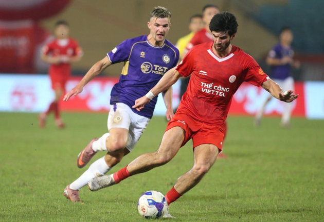 Nhiều đội bóng tại V-League ủng hộ việc tăng suất thi đấu của ngoại binh. Ảnh: VPF