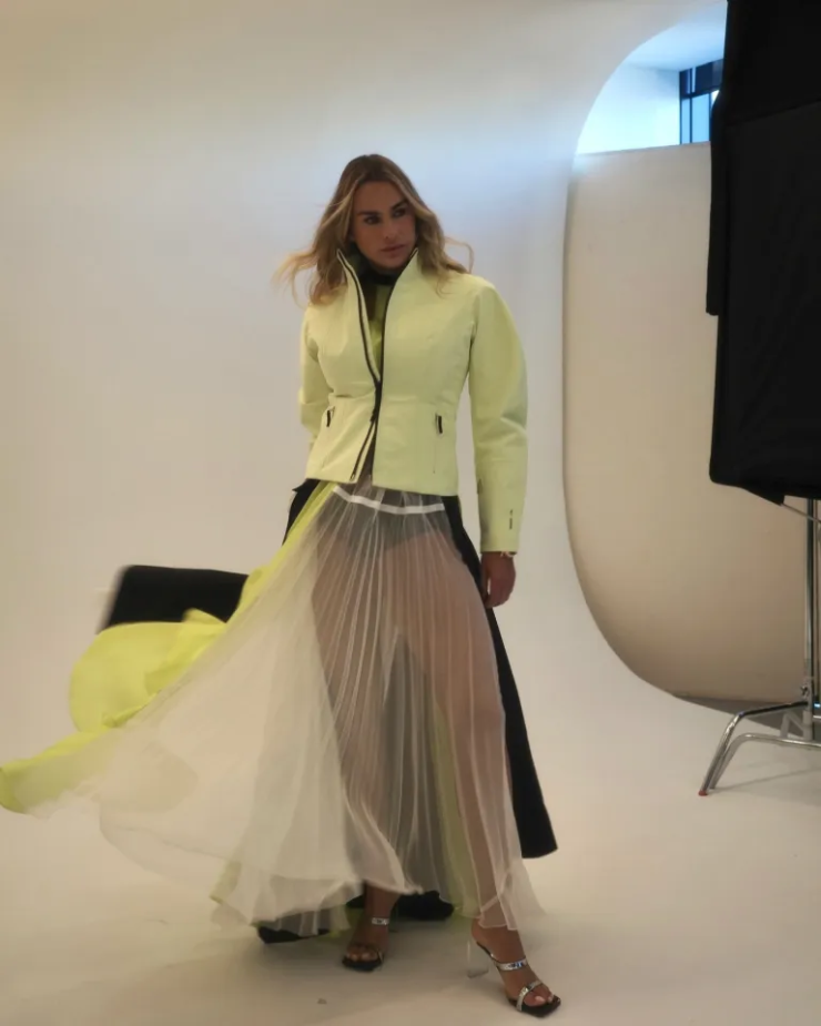 Aryna Sabalenka trong bộ ảnh mới đầy gợi cảm