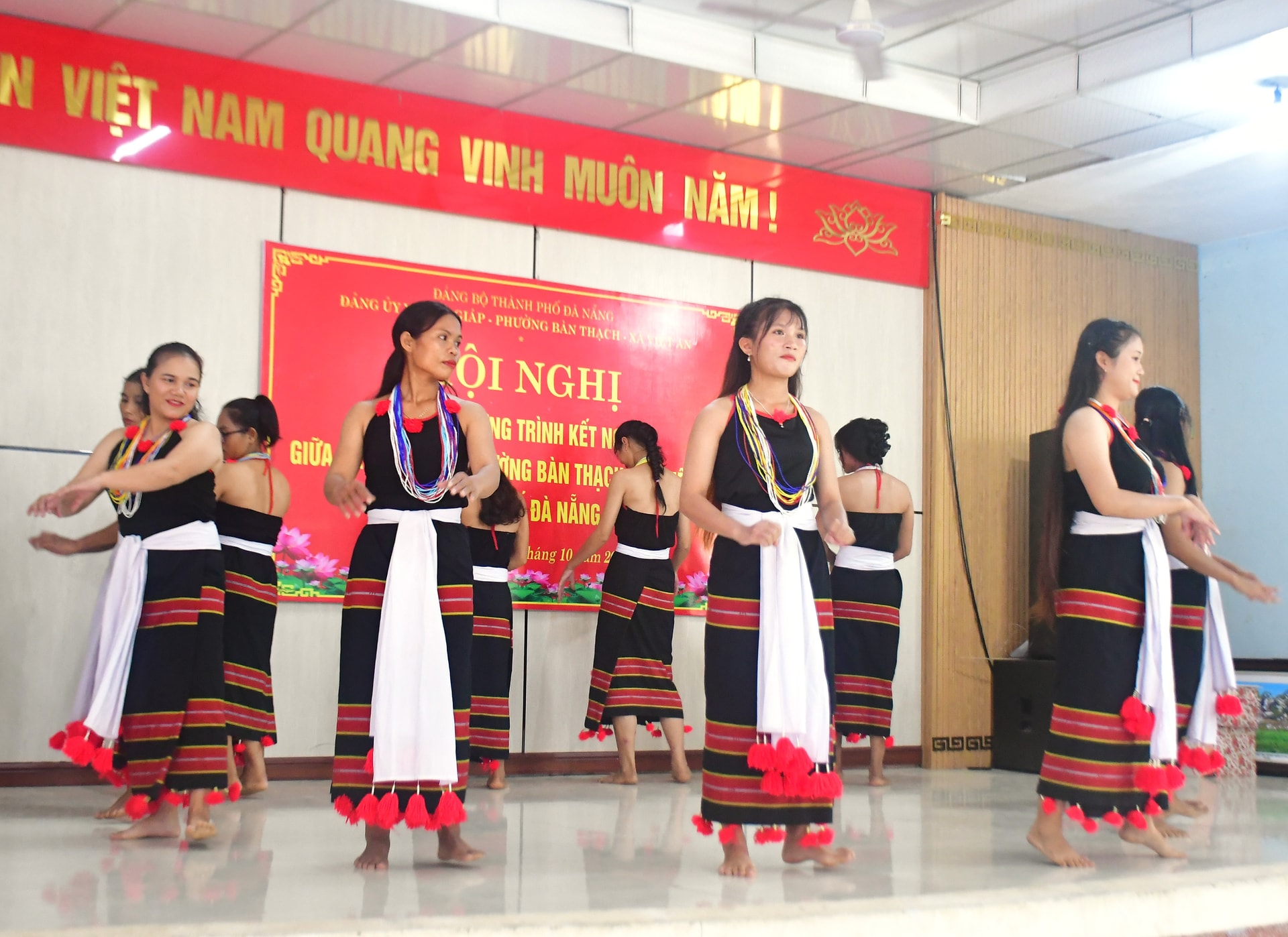 MU cong ching Ca Dong