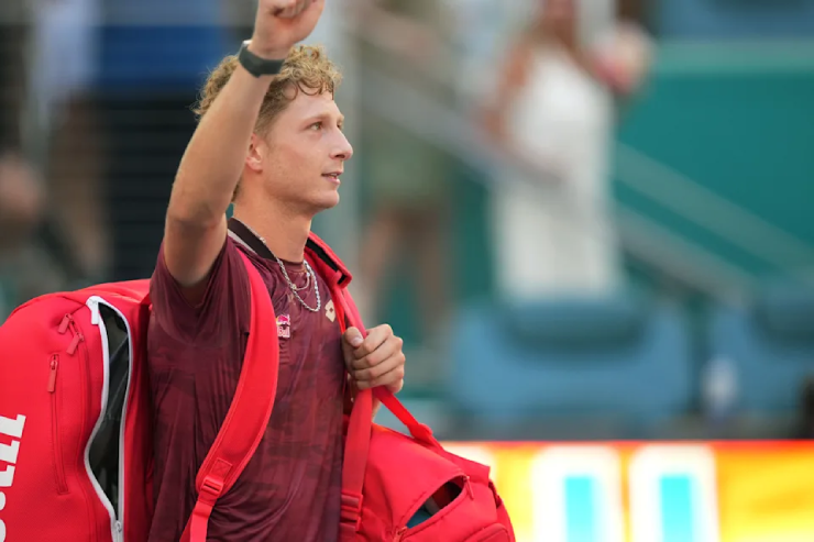 Martin Landaluce cũng là tài năng trẻ đáng chú ý của tennis xứ bò tót