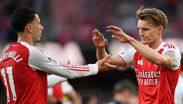 Arsenal thắng nhọc nhằn Newcastle United trên sân nhà tại Emirates.
