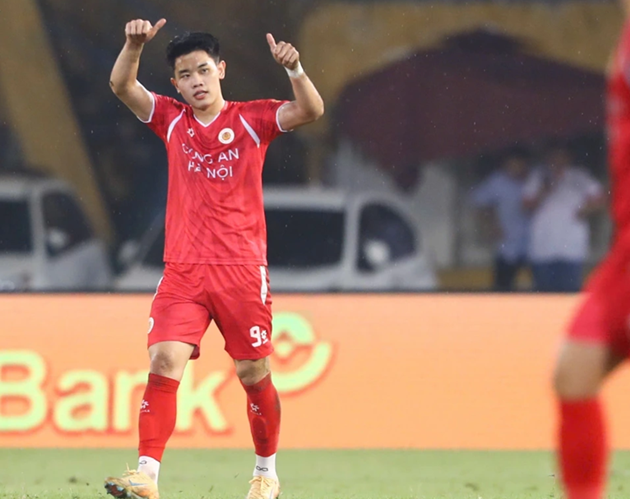 Nguyễn Đình Bắc đang có phong độ thăng hoa tại V-League