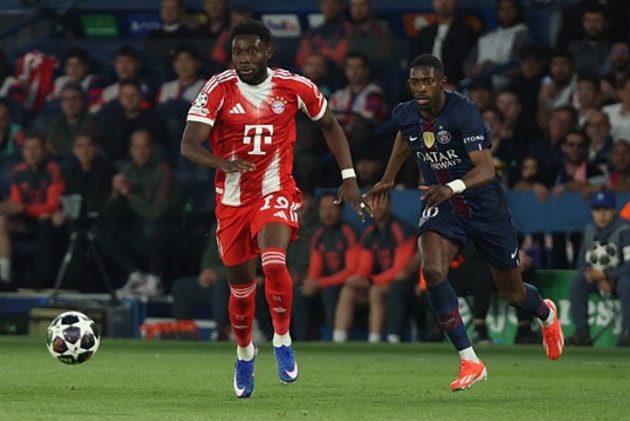 Hậu vệ trái: Alphonso Davies – 5.2 Davies thi đấu thiếu ổn định và bị thổi phạt đền.