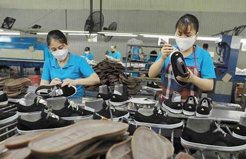 Sản xuất giày dép tại Việt Nam hướng tới xuất khẩu