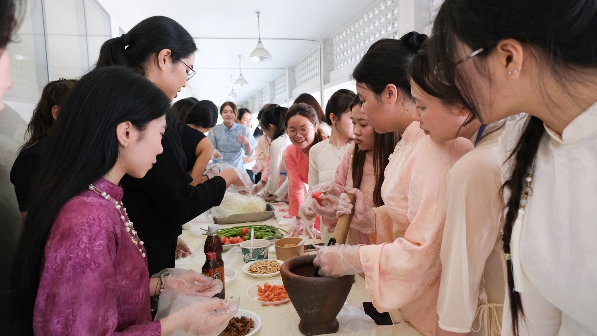 14-5, sv trao đổi