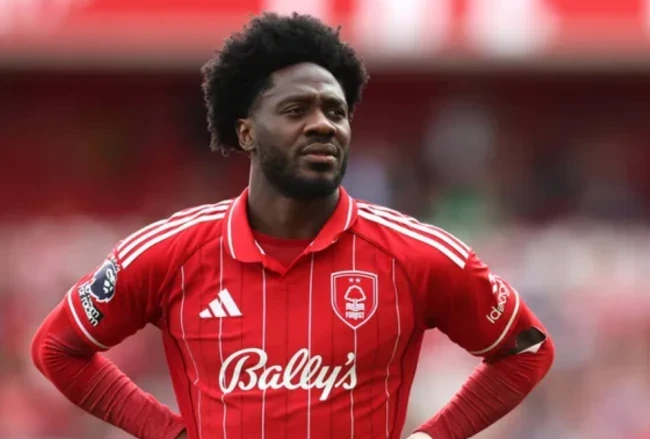 Nottingham Forest hứa hẹn đem đến thử thách cho hàng thủ Man Utd.