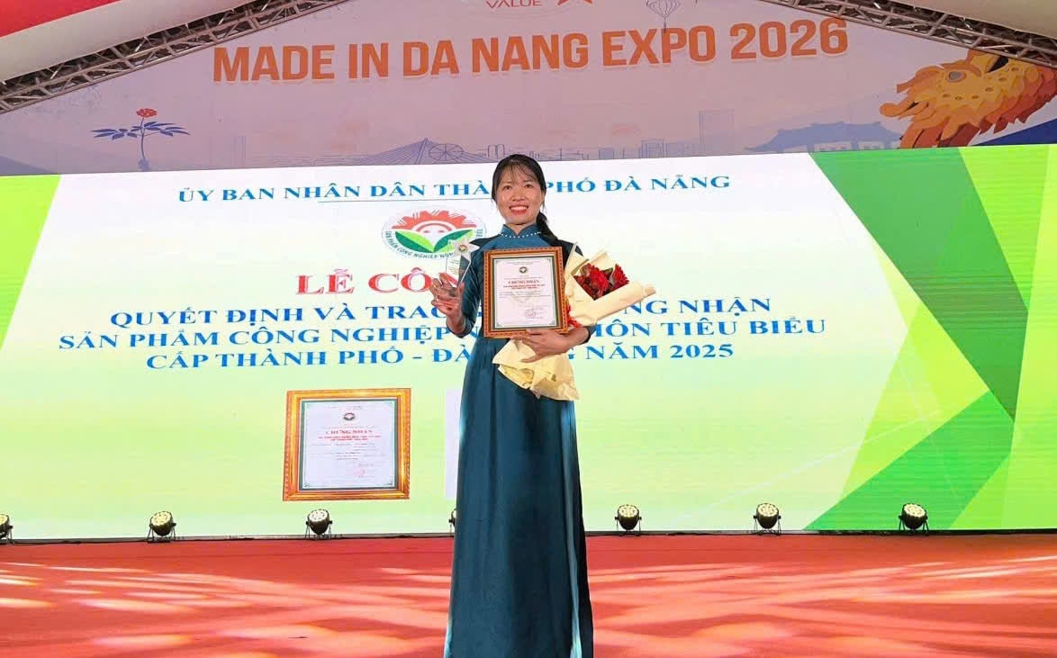 Sữa chua sấy thăng hoa đươc công nhận sản phẩm tiêu biểu của Đà Nẵng. Ảnh VĂN PHIN