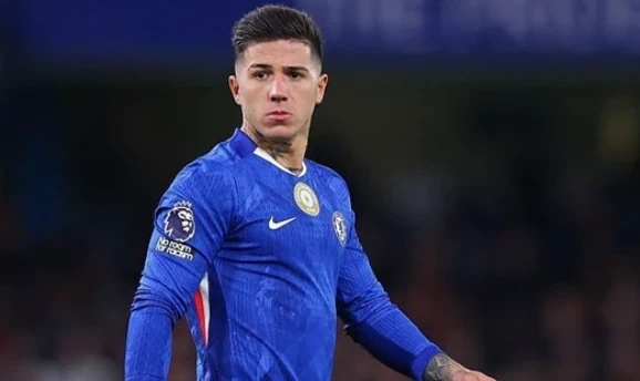 Tiền vệ Enzo Fernandez bày tỏ mong muốn gia nhập Manchester City.