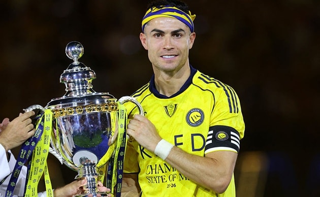 Cristiano Ronaldo tiếp tục duy trì thể trạng và phong độ ghi bàn ấn tượng ở tuổi 41.
