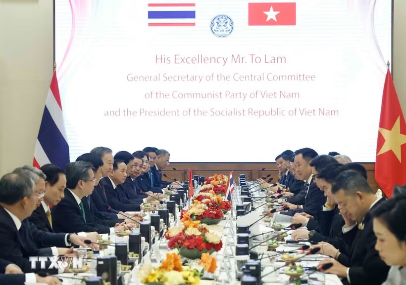 Tổng Bí thư, Chủ tịch nước Tô Lâm hội đàm chính thức với Thủ tướng Thái Lan Anutin Charnvirakul. (Ảnh: Thống Nhất/TTXVN)