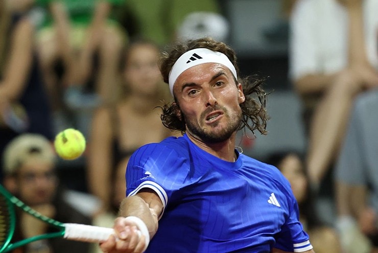 Stefanos Tsitsipas dừng bước tại Roland Garros