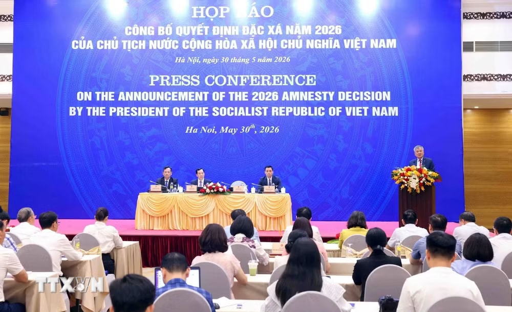 ttxvn-cong-bo-quyet-dinh-dac-xa-nam-2026-cua-chu-tich-nuoc2.jpg