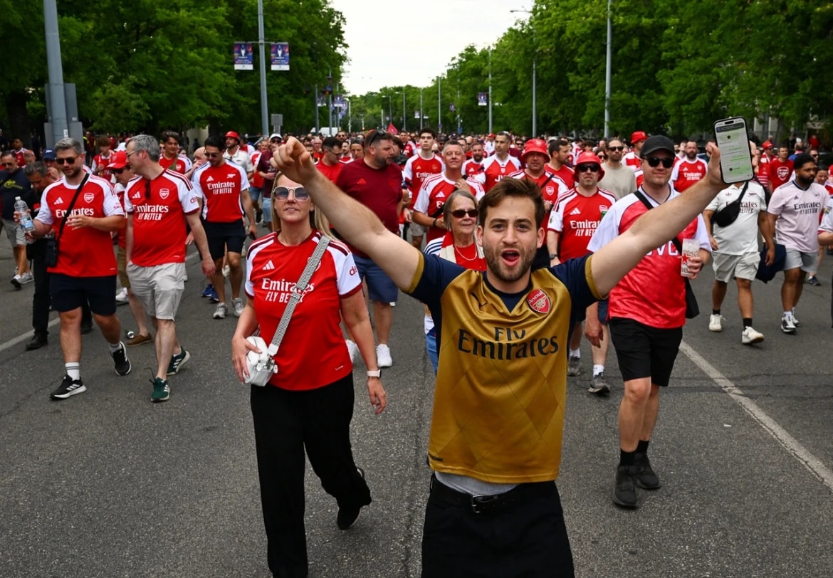vuot qua arsenal tren loat luan luu, psg vo dich cup c1 chau Au mua giai 2025 26 hinh anh 6
