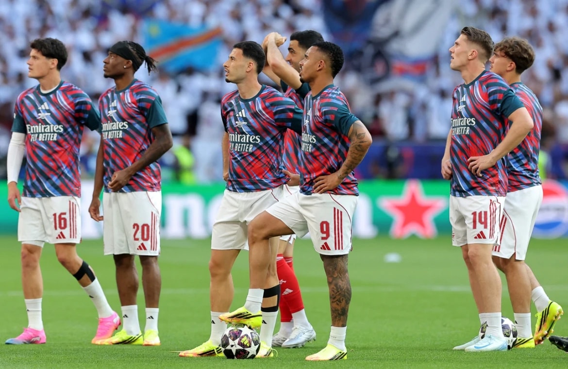 vuot qua arsenal tren loat luan luu, psg vo dich cup c1 chau Au mua giai 2025 26 hinh anh 34