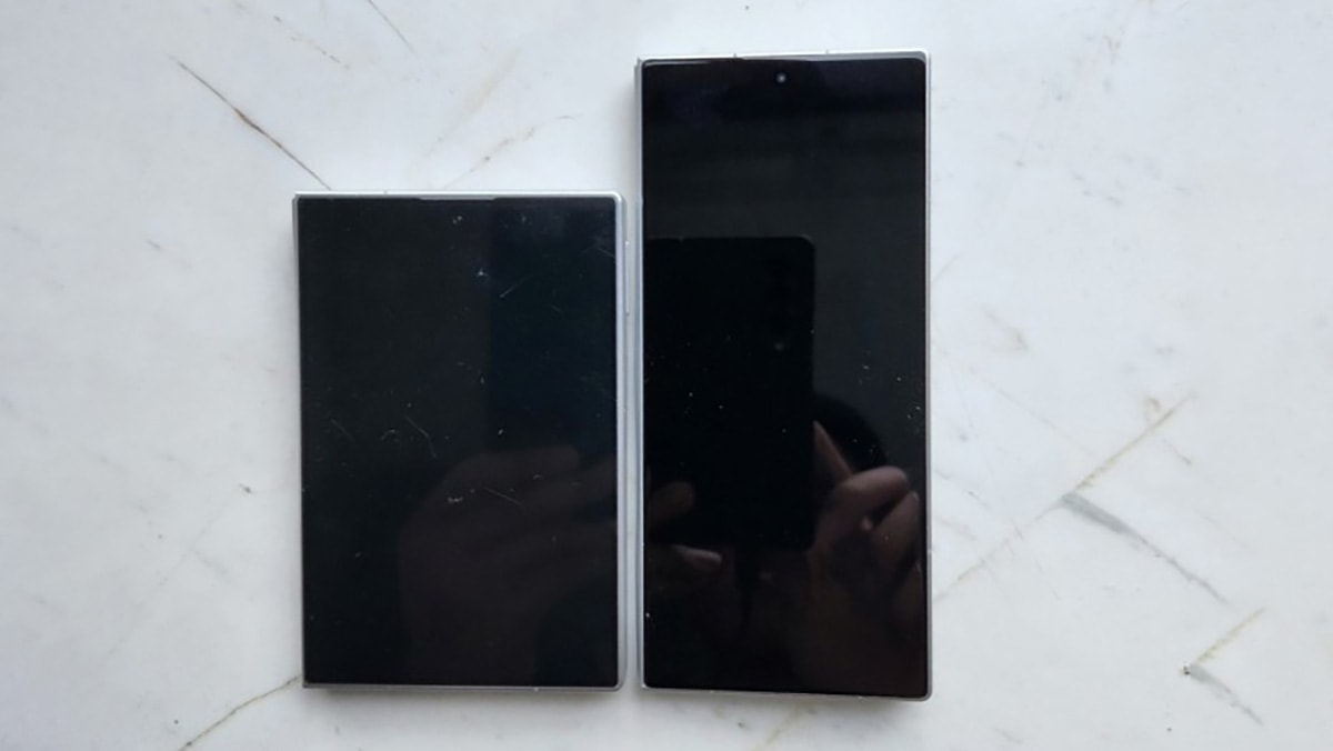 Mô phỏng thiết kế mặt trước của Galaxy Z Fold8 và Galaxy Z Fold8 Ultra