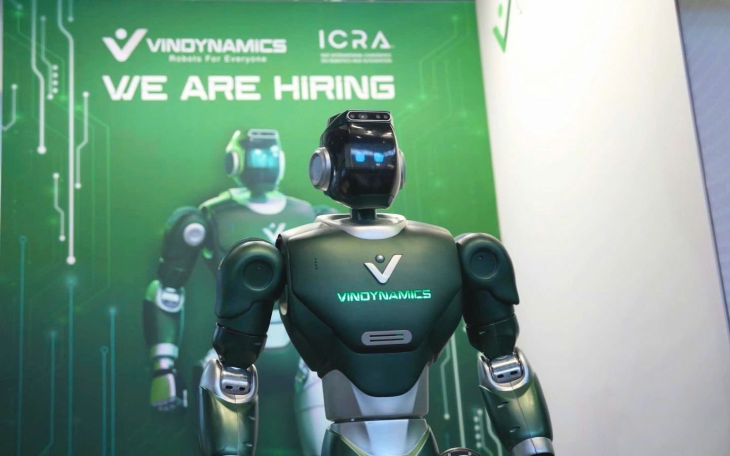 VinDynamics ra mắt robot hình người Dyno tại hội nghị ICRA 2026