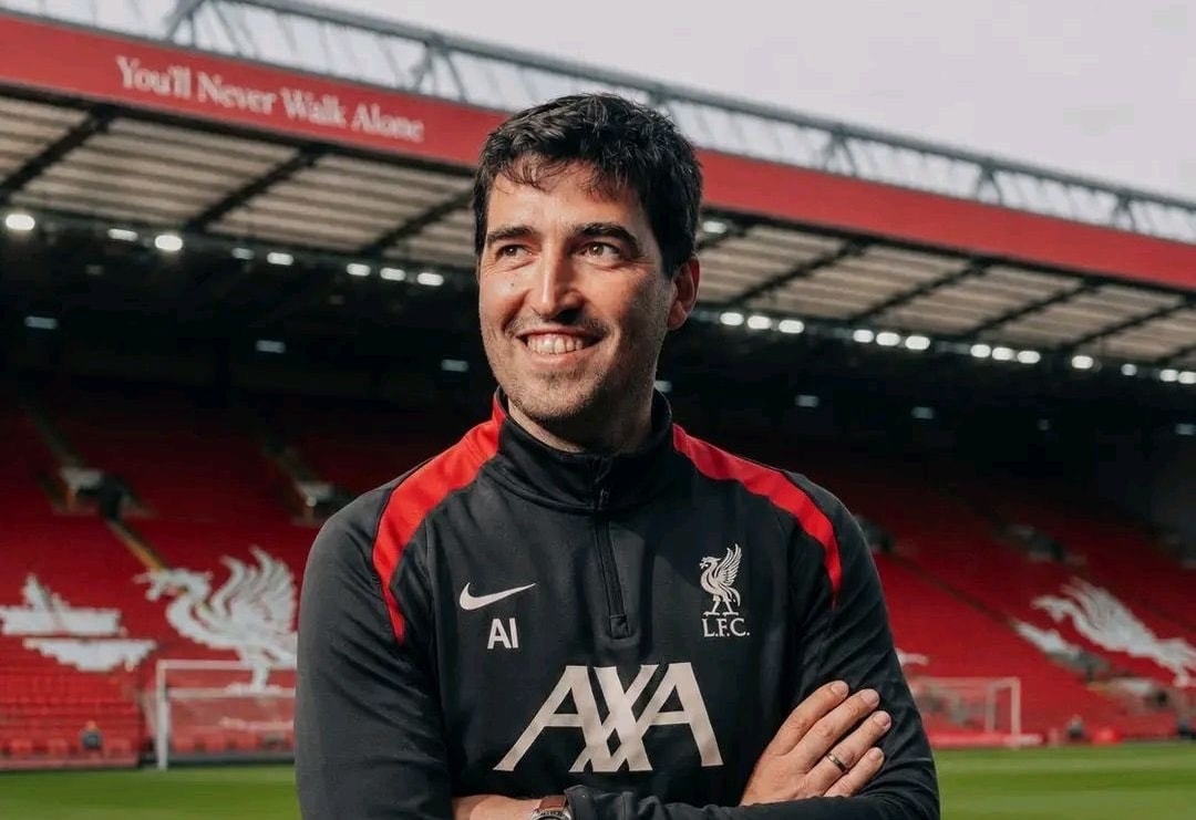 Andoni Iraola chuẩn bị tiếp quản vị trí huấn luyện viên trưởng tại Liverpool.