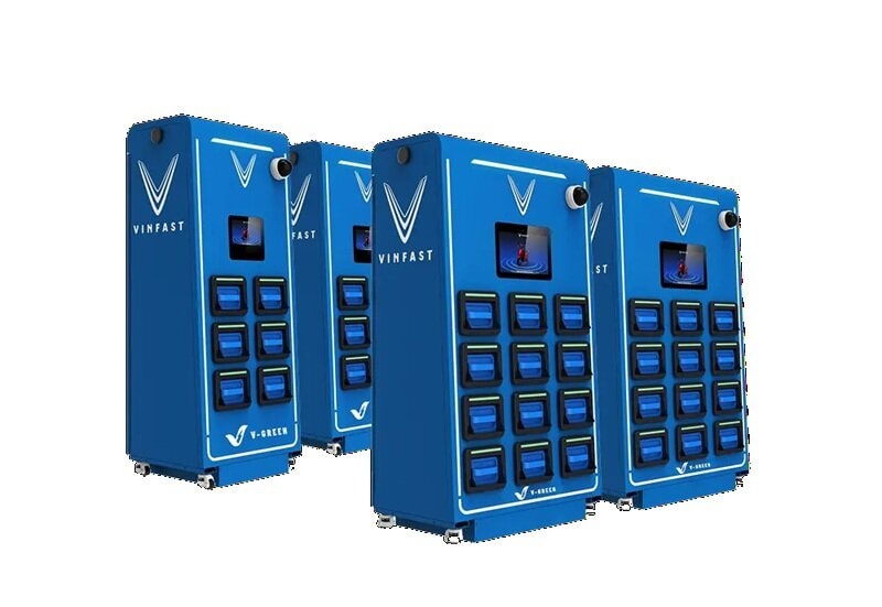 Thao tác đổi pin tại trạm sạc xe điện VinFast một cách dễ dàng