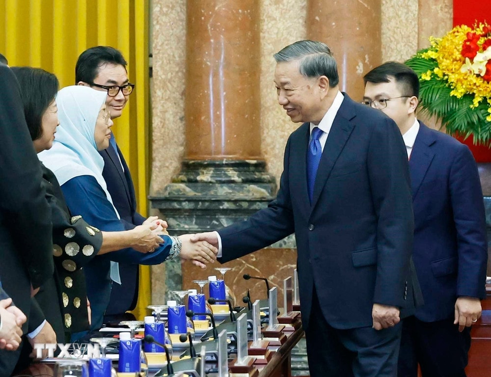 ec6bc96c5c113358164bab5c4e9e9-_ttxvn-tong-bi-thu-chu-tich-nuoc-tiep-cac-dai-bieu-du-dien-dan-tuong-lai-asean-2026-8815957-13.jpg