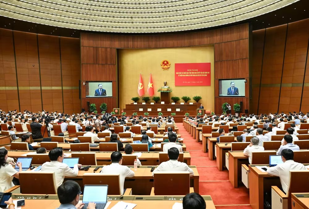 Quang cảnh Hội nghị quán triệt và triển khai thực hiện Nghị quyết của Bộ Chính trị về triển khai đường lối đối ngoại Đại hội XIV của Đảng. (Ảnh: DUY LINH) z7923907245629-cb0b081a681411483de7d4c58fdd18e3.jpg