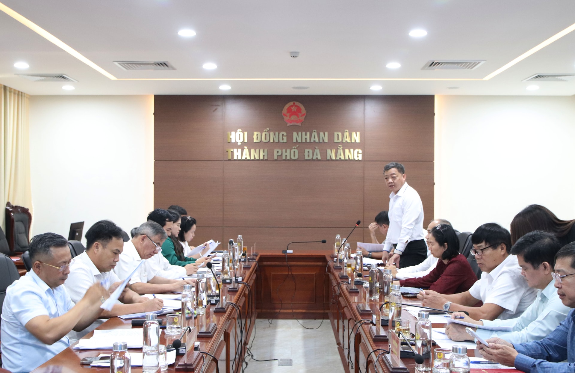 Quang cảnh buổi làm việc. Ảnh: TRỌNG HUY