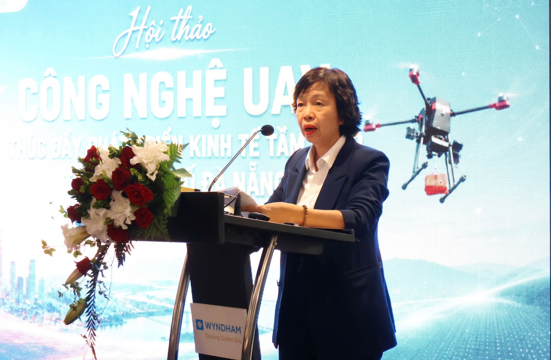 Phó Giám đốc Sở Khoa học và Công nghệ Lê Thị Thục phát biểu tại hội thảo. Ảnh: MAI QUẾ