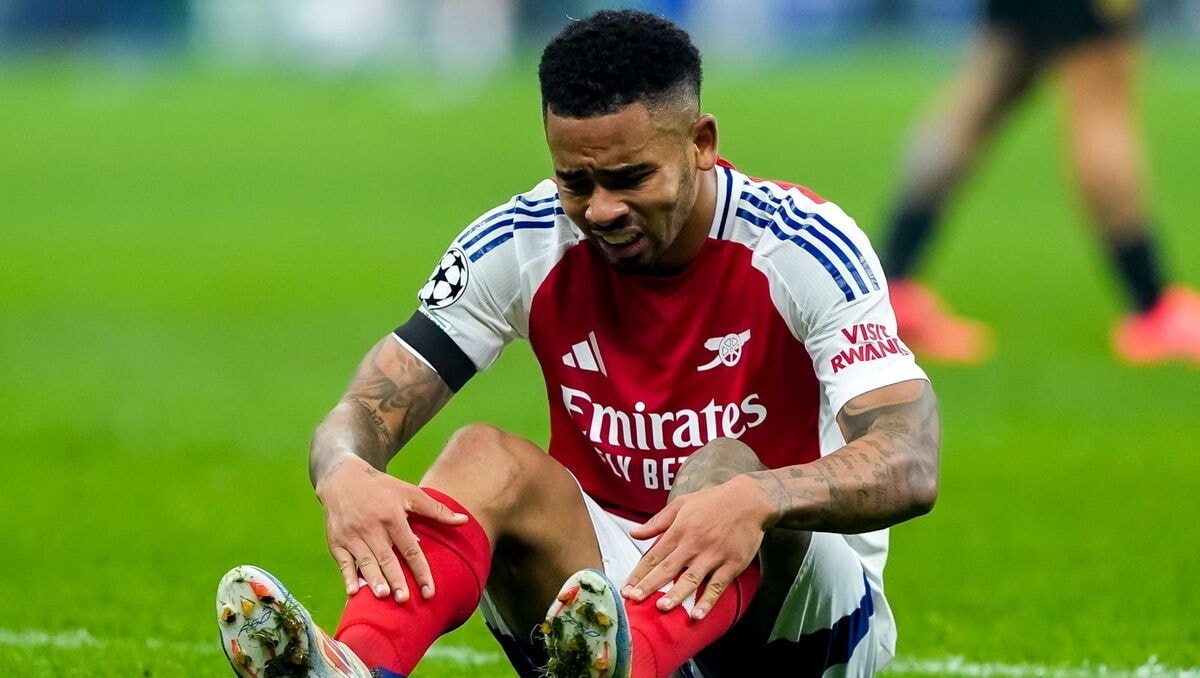 Gabriel Jesus đối mặt với tương lai bất định tại Arsenal sau một mùa giải đóng góp hạn chế.