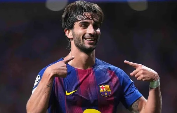 Ferran Torres trong màu áo Barcelona tại Camp Nou