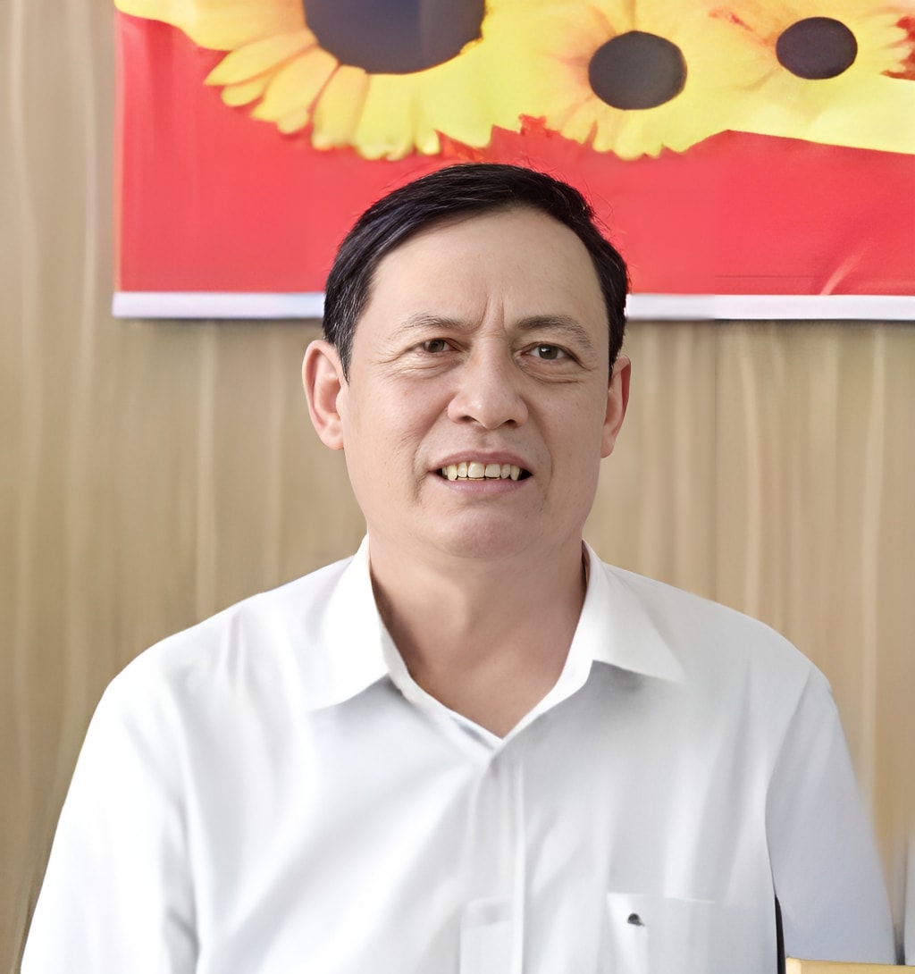 Ong-Bốn (1)