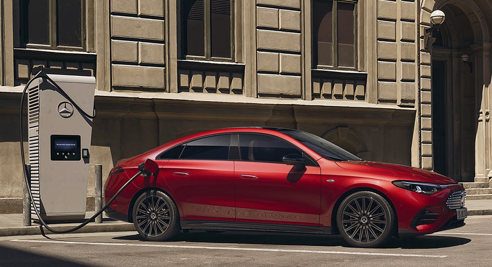 Hệ thống sạc nhanh trên Mercedes-Benz CLA 200 electric
