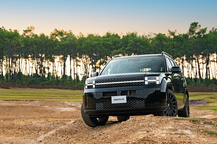 Hệ thống đèn hình chữ H đặc trưng trên Hyundai Santa Fe thế hệ mới