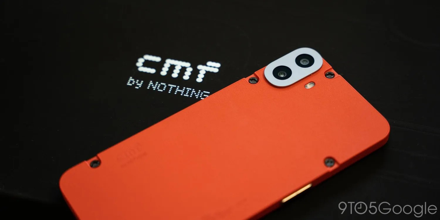Mẫu điện thoại CMF Phone của Nothing với thiết kế đặc trưng và khả năng tháo lắp linh hoạt.