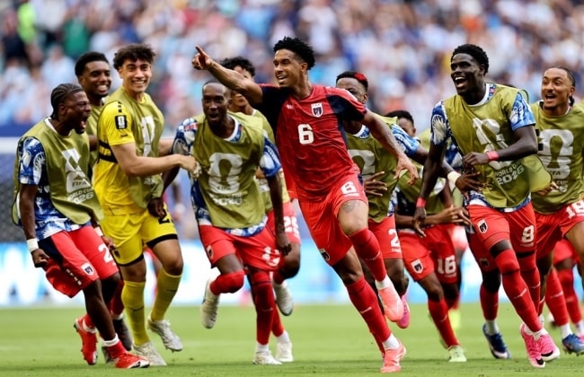 Kevin Pina ghi bàn thắng lịch sử cho Cape Verde tại World Cup.