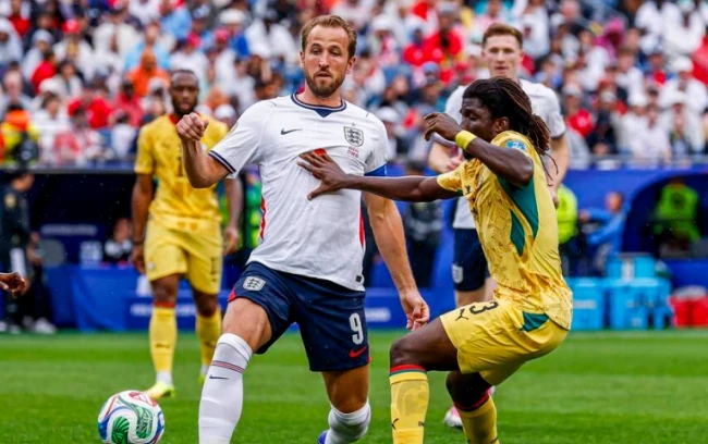 Harry Kane bị các hậu vệ Ghana phong tỏa hoàn toàn trong suốt trận đấu.